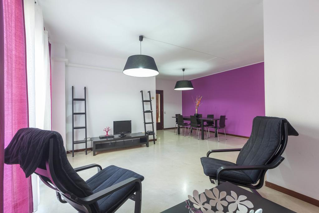 Apartment Sagrada Familia Barcelona Kamer foto